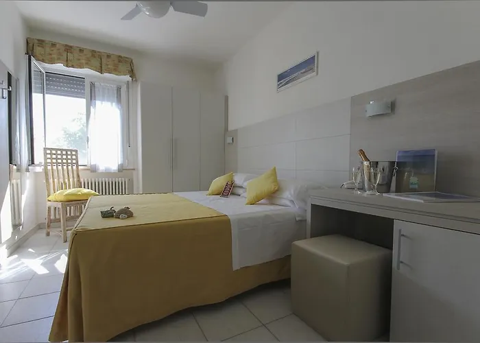 Miramare פורטה דיי מארמי