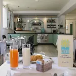 Otel Miramare 3*
